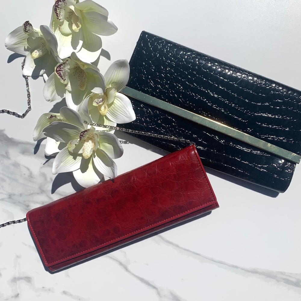 Gift with Purchase | Aldo Clutches